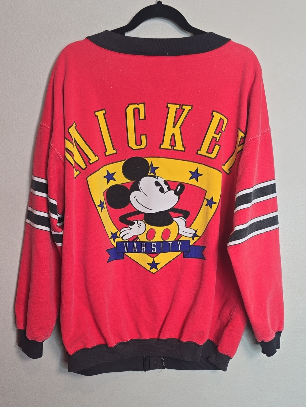 Vintage Mickey Varsity .JG HOOK Red cardigan Sweatshirt Size XL